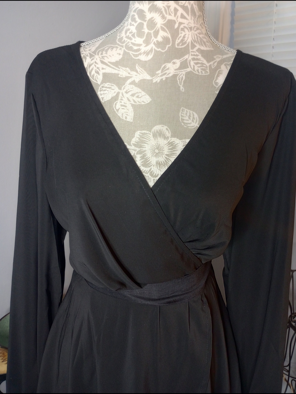 Women's Black Long Sleeve Wrap Dress - Classic Elegant Style - Picture 3 of 7